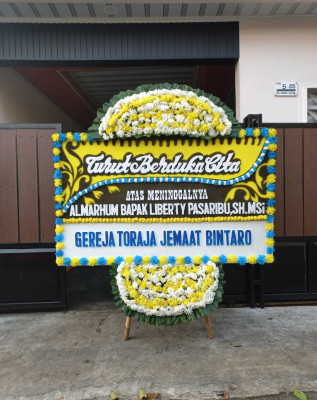 Papan Bunga Duka di Kota Bangun